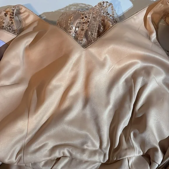 Dress Formal JS Collections Blush Gold 16 Sequined Sleeveless Bow V-Neck… - Picture 11 of 13